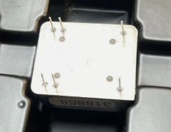 MTI-Milliren 220-0395 OCXO 10.000MHz石英晶振反面 MTI-Milliren 220-0395 OCXO 10.000MHz石英晶振反面